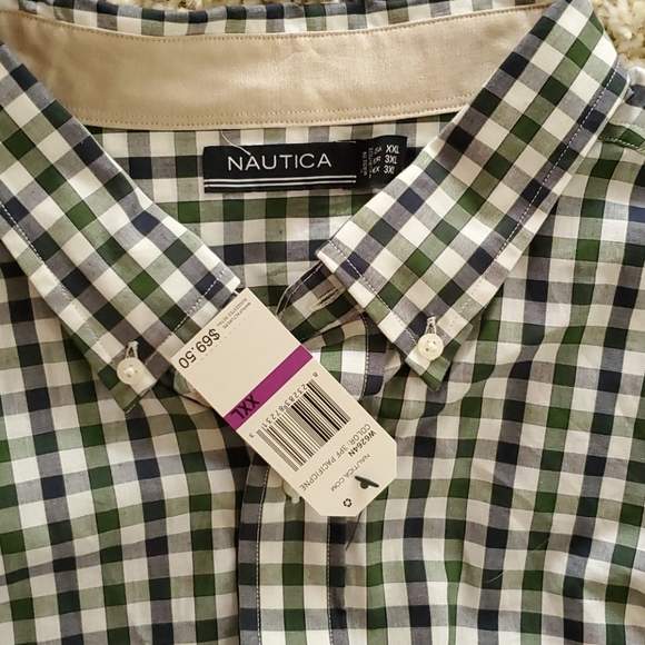 Men's Nautica 2XL button up - Picture 2 of 2
